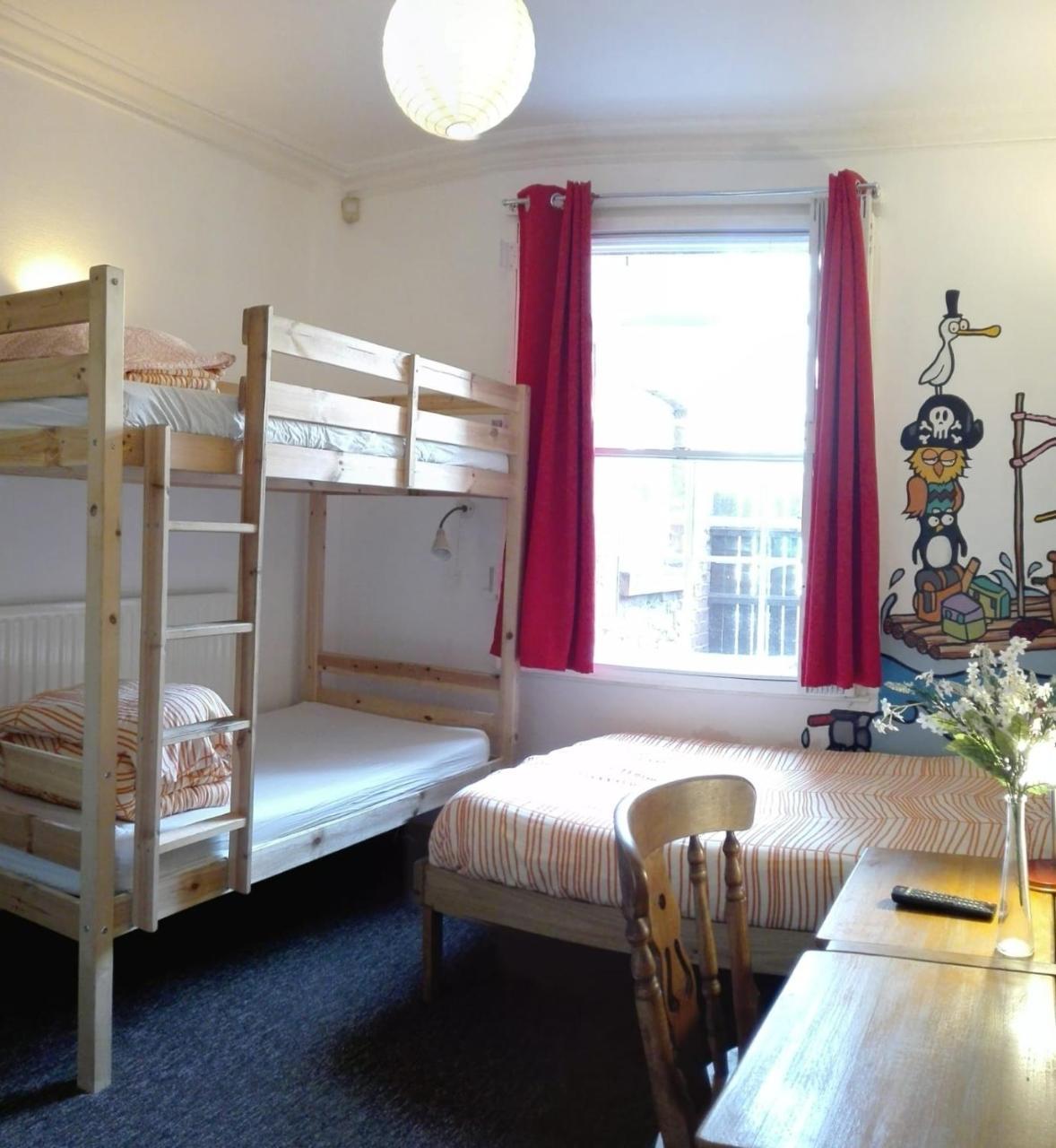 Igloo Backpackers Hostel & Annexe Nottingham Exterior photo